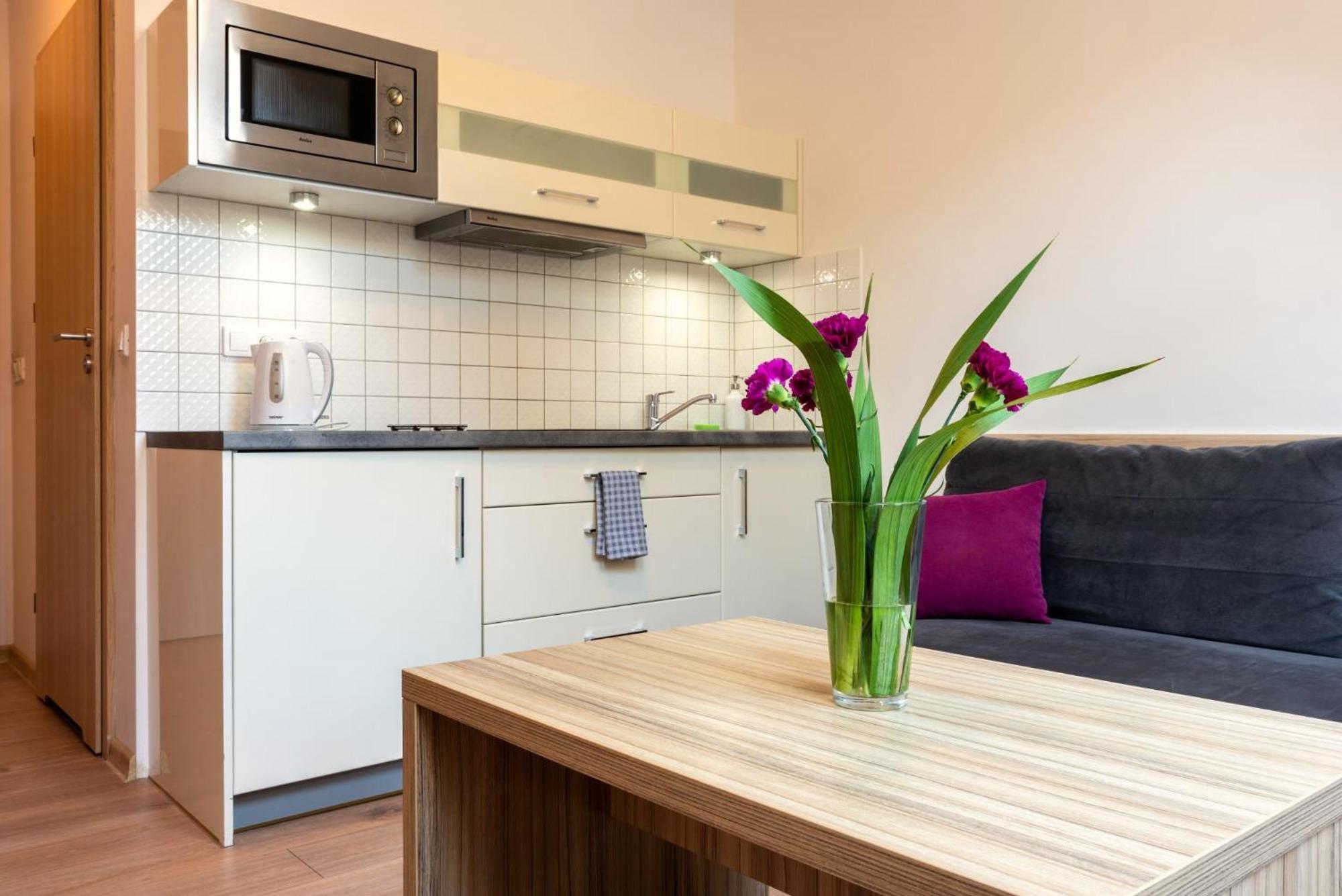 Malina Apartamenty ชกลาร์สกา ปอเรมบา ภายนอก รูปภาพ