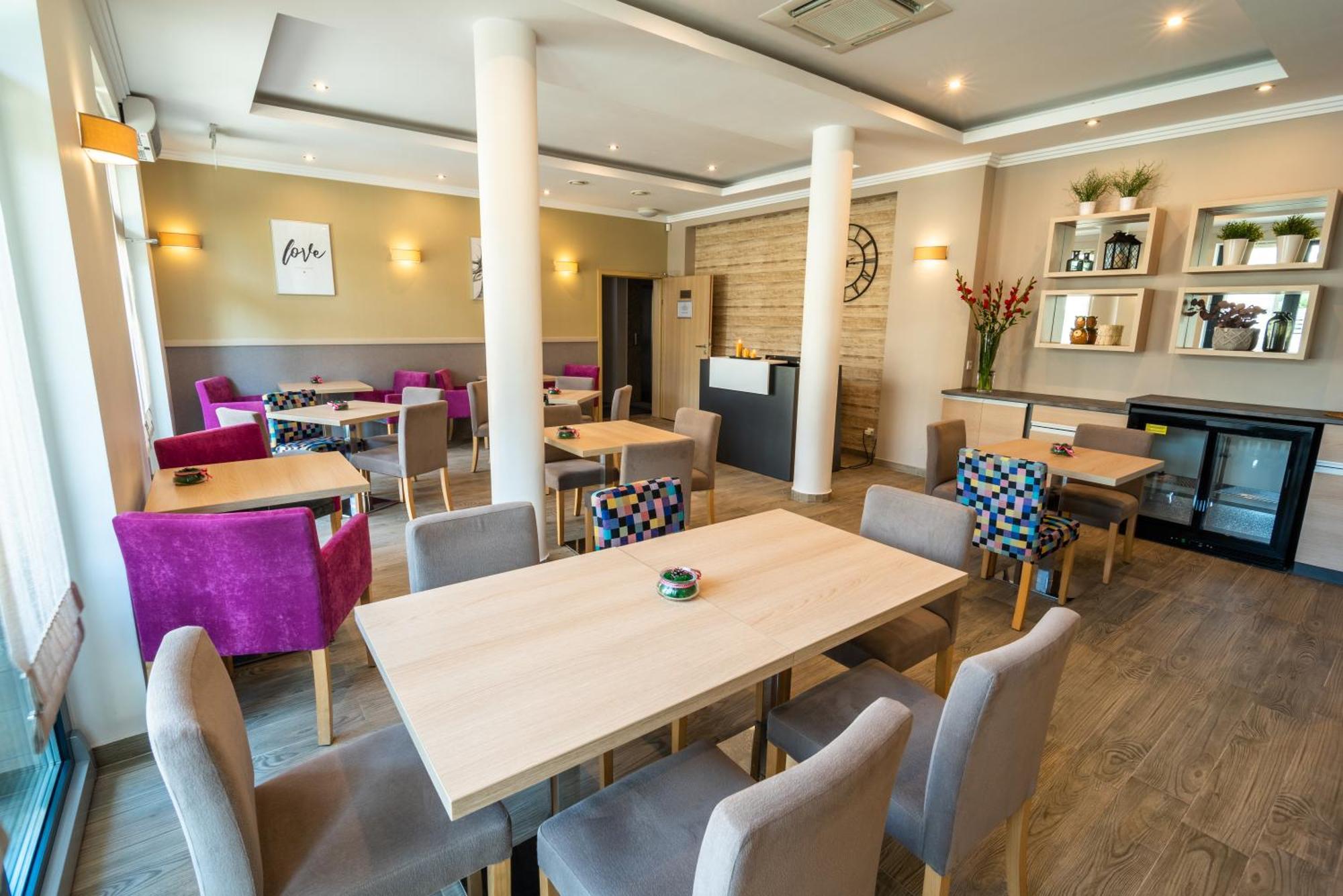 Malina Apartamenty ชกลาร์สกา ปอเรมบา ภายนอก รูปภาพ