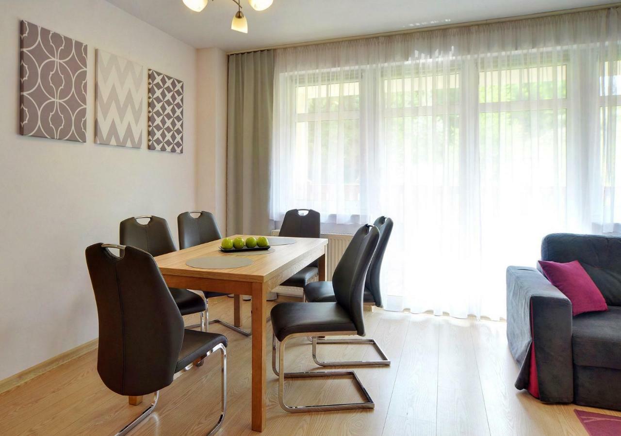 Malina Apartamenty ชกลาร์สกา ปอเรมบา ภายนอก รูปภาพ