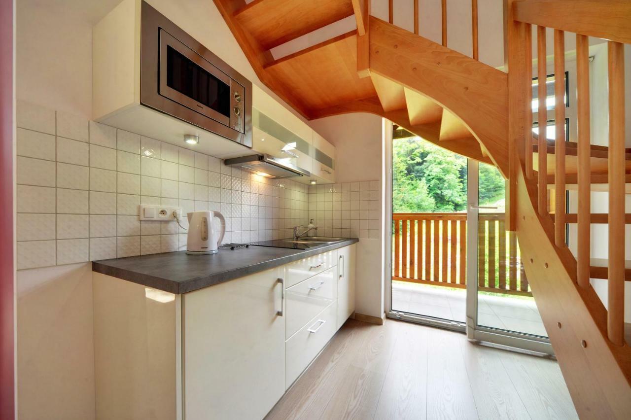 Malina Apartamenty ชกลาร์สกา ปอเรมบา ภายนอก รูปภาพ